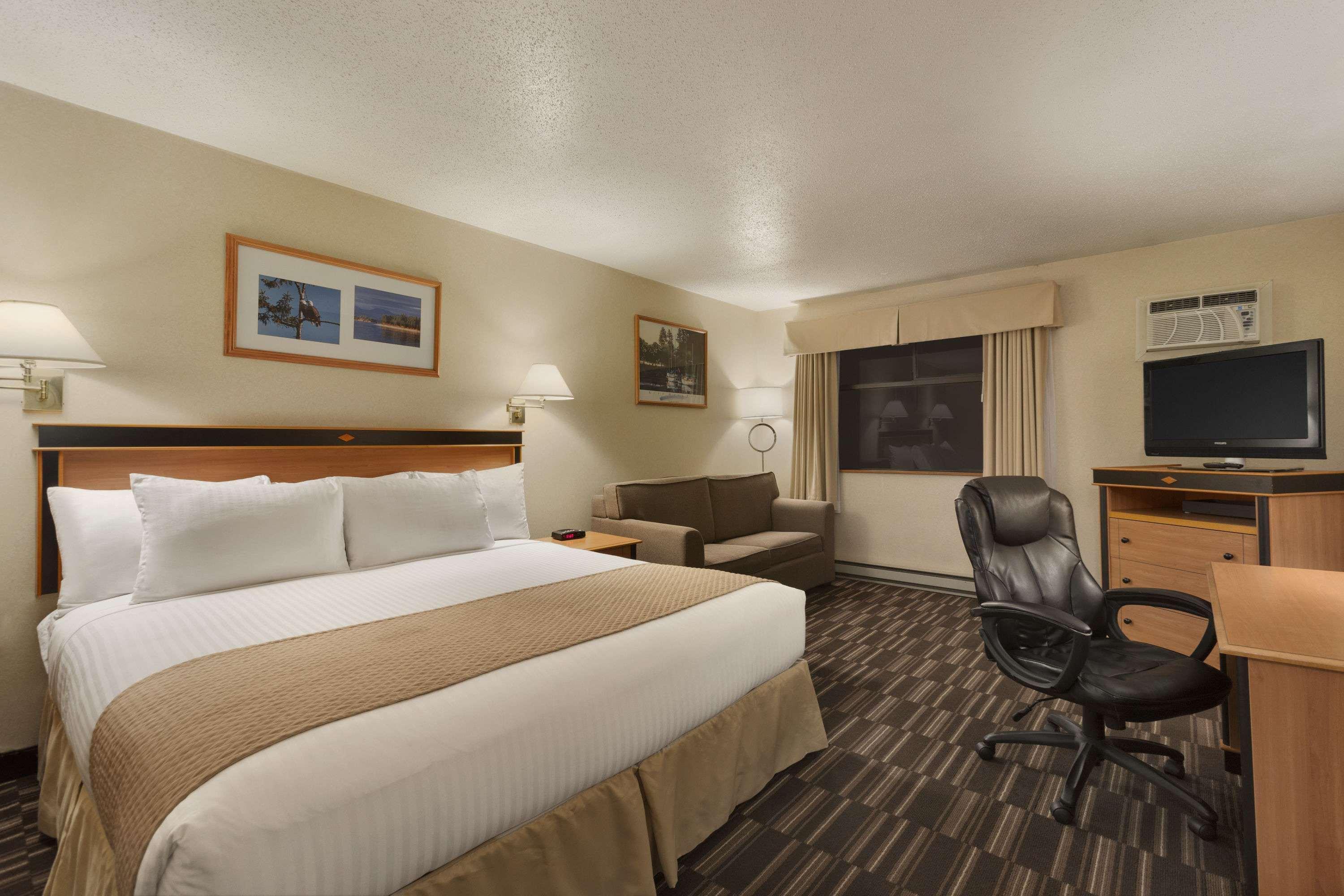 Days Inn By Wyndham נאנאימו מראה חיצוני תמונה
