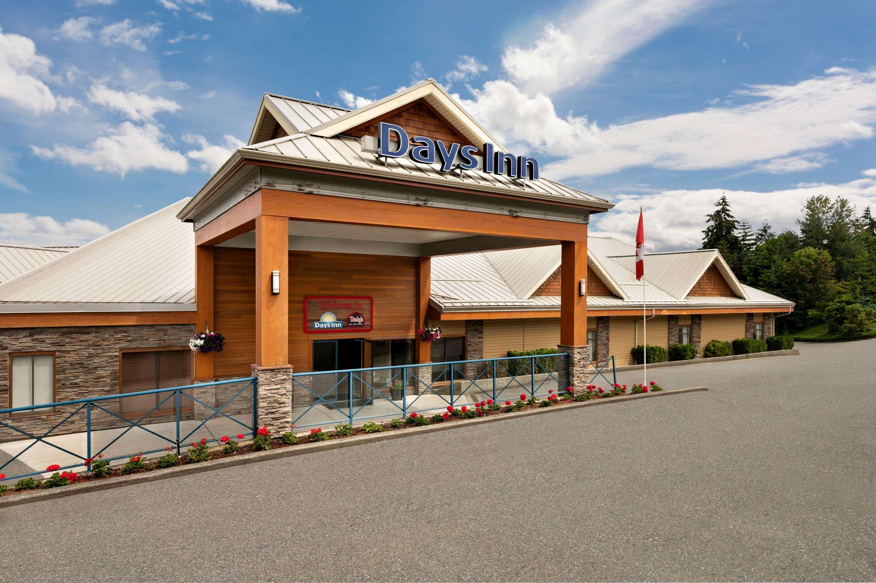 Days Inn By Wyndham נאנאימו מראה חיצוני תמונה
